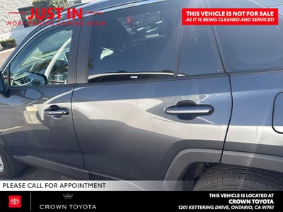 2025 Toyota RAV4 LE