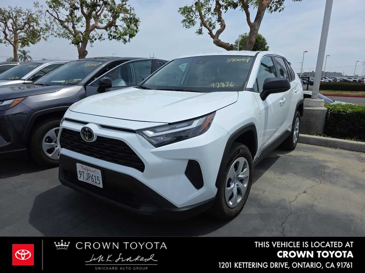 2025 Toyota RAV4 LE