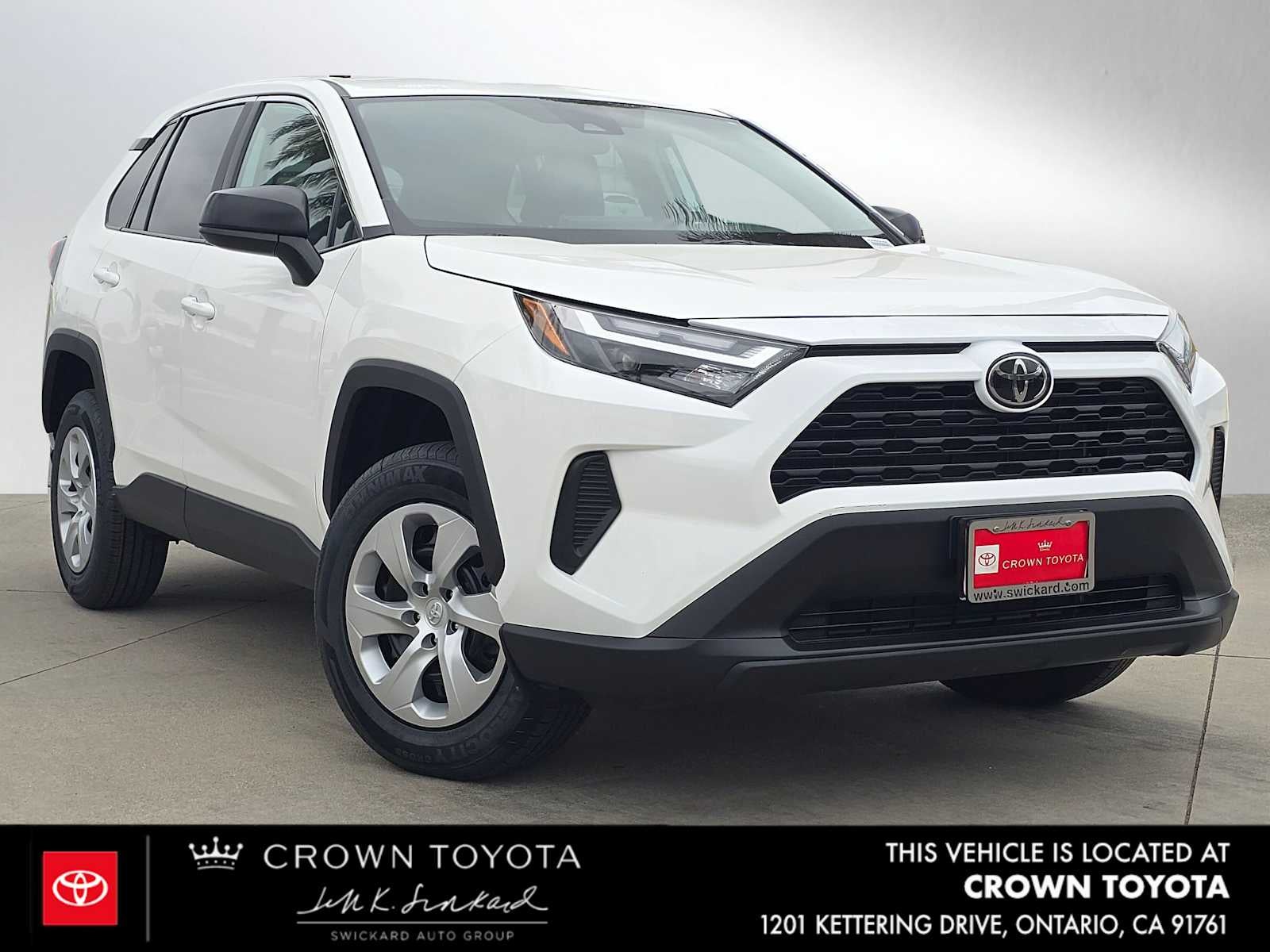 2025 Toyota RAV4 LE