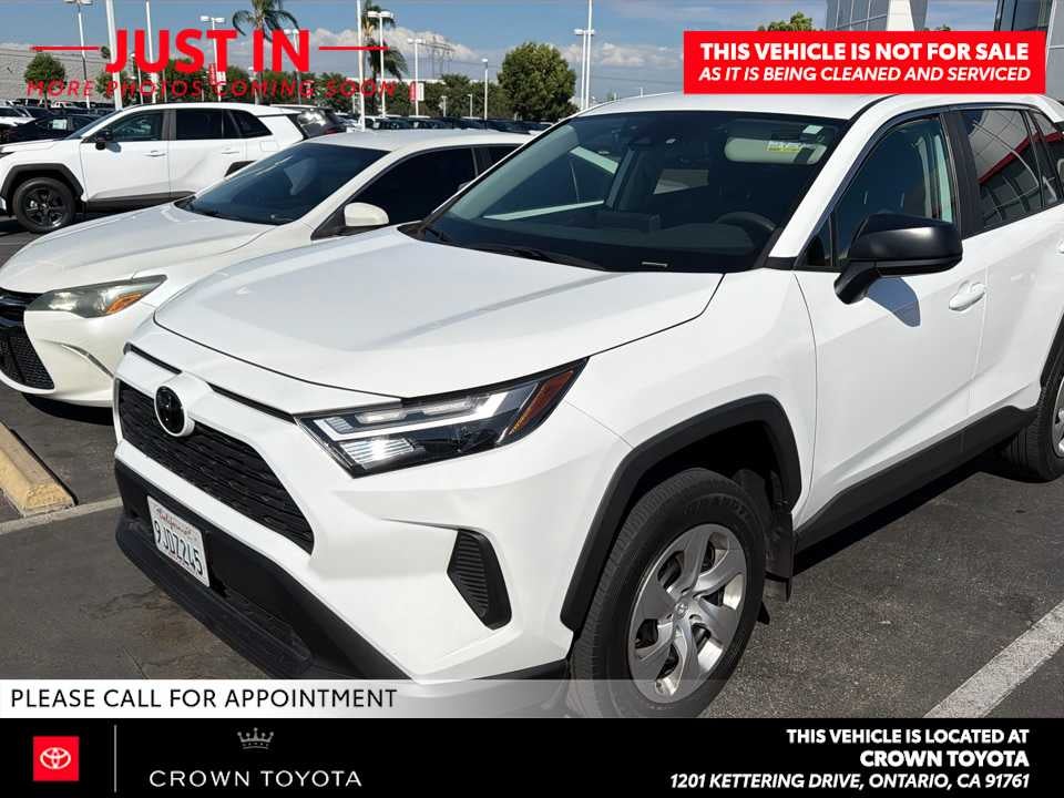 2023 Toyota RAV4 LE