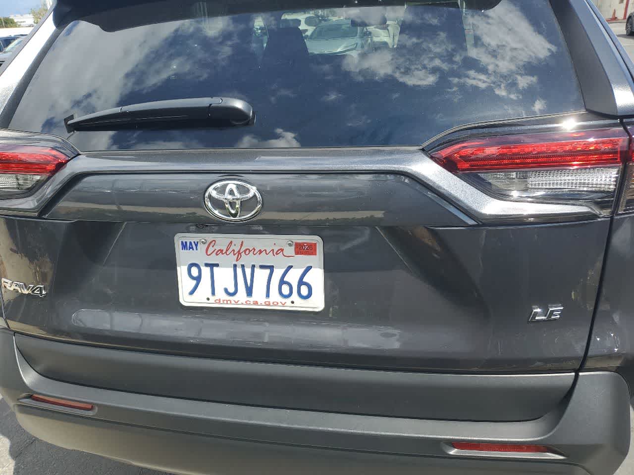 2025 Toyota RAV4 LE