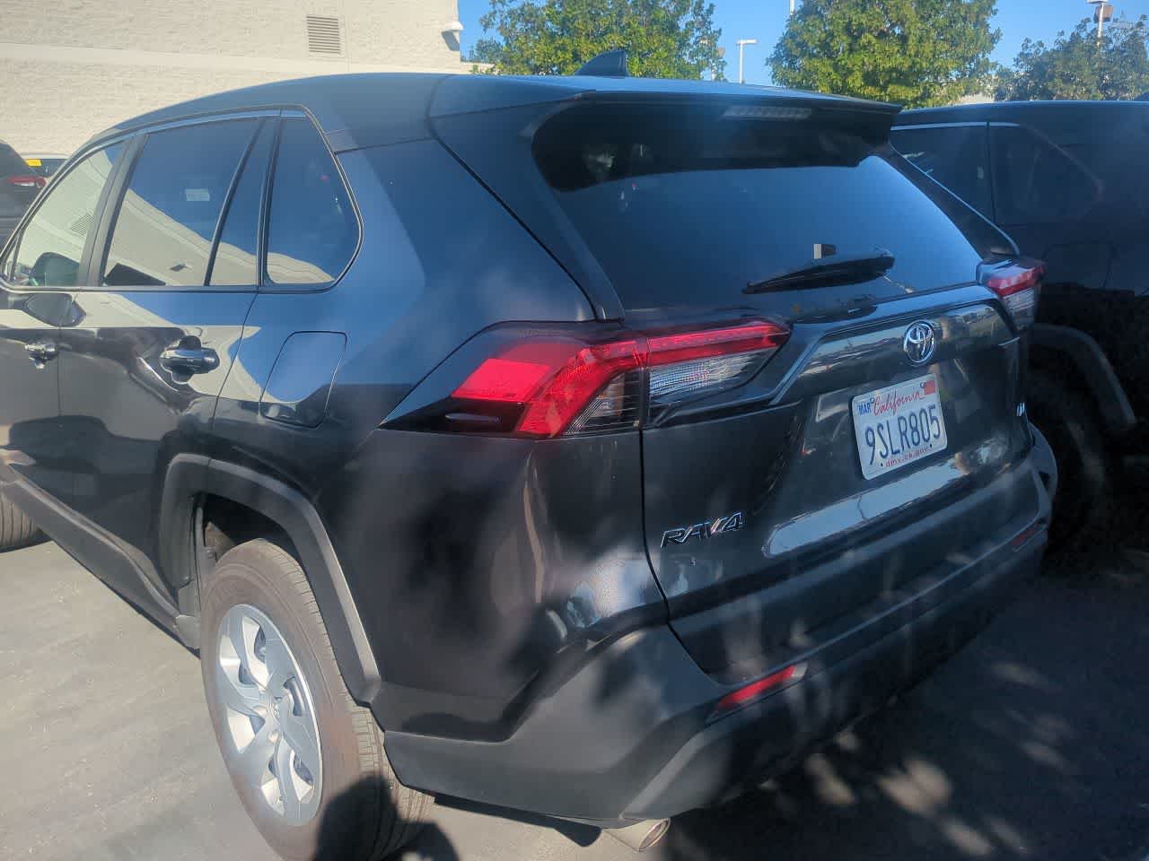 Used 2025 Toyota RAV4 LE with VIN 2T3H1RFV4SW382412 for sale in Kansas City