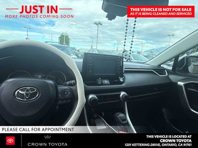 2019 Toyota RAV4 LE