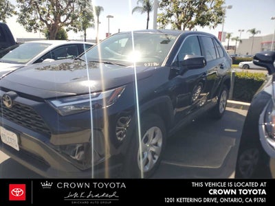 2025 Toyota RAV4 LE