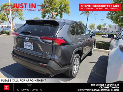 2025 Toyota RAV4 LE