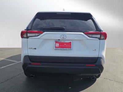 2025 Toyota RAV4 LE