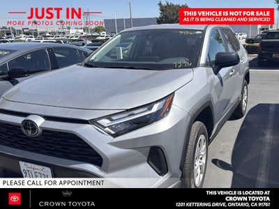 2025 Toyota RAV4 LE