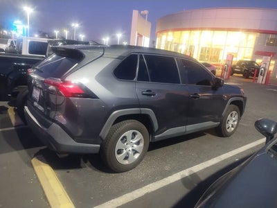 2019 Toyota RAV4 LE