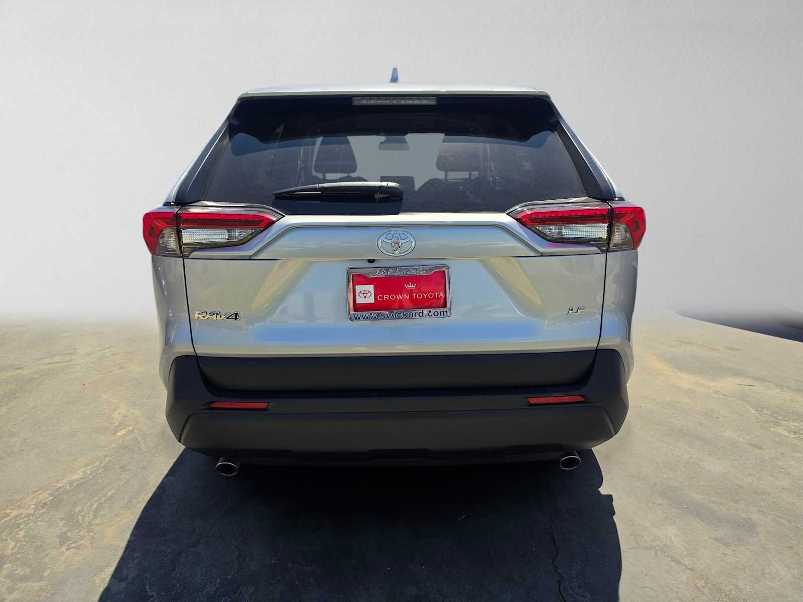 2025 Toyota RAV4 LE