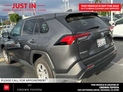 2025 Toyota RAV4 LE