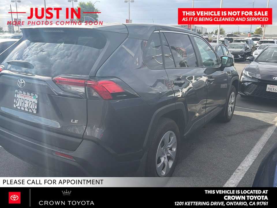 2025 Toyota RAV4 LE