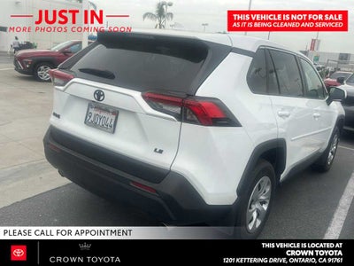 2023 Toyota RAV4 LE