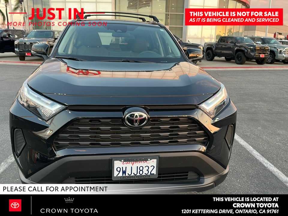 2025 Toyota RAV4 XLE