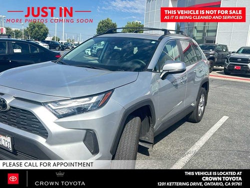 2025 Toyota RAV4 XLE