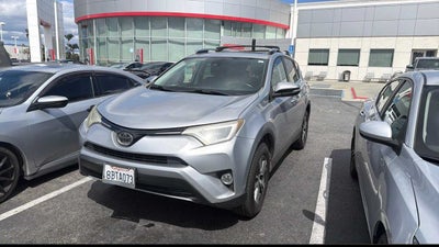 2018 Toyota RAV4 XLE