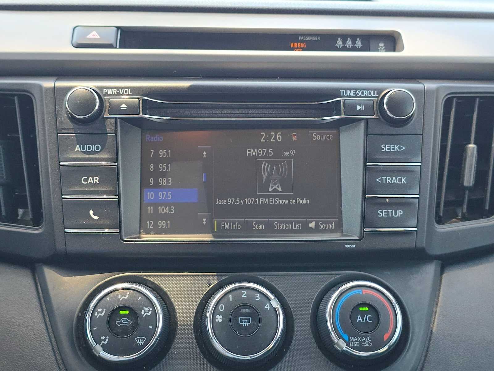 2017 Toyota RAV4 LE