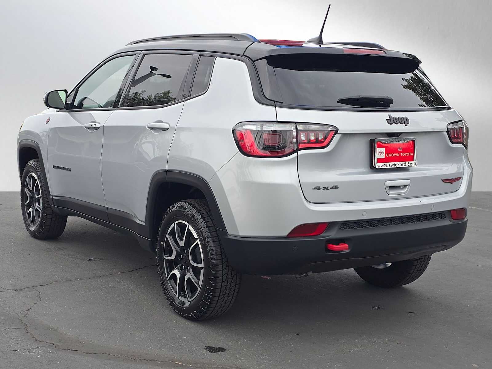 2024 Jeep Compass Trailhawk