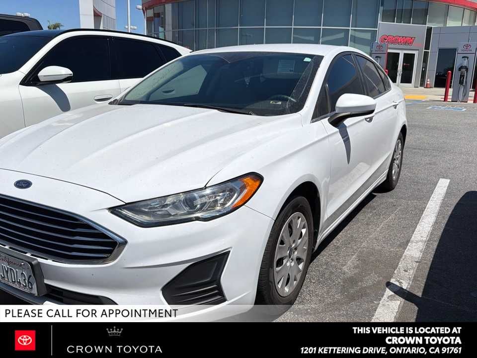 2019 Ford Fusion S
