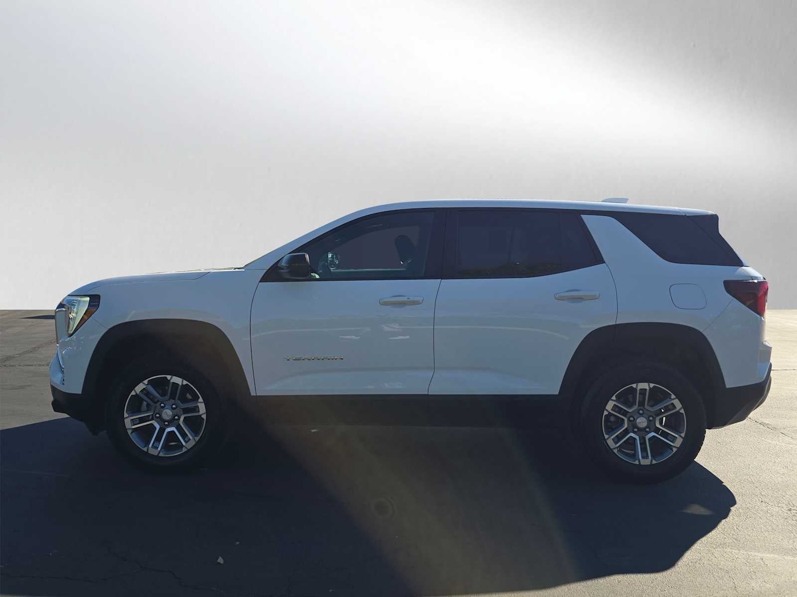 2025 GMC Terrain AWD Elevation