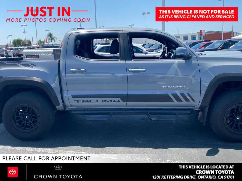 2020 Toyota Tacoma TRD Sport