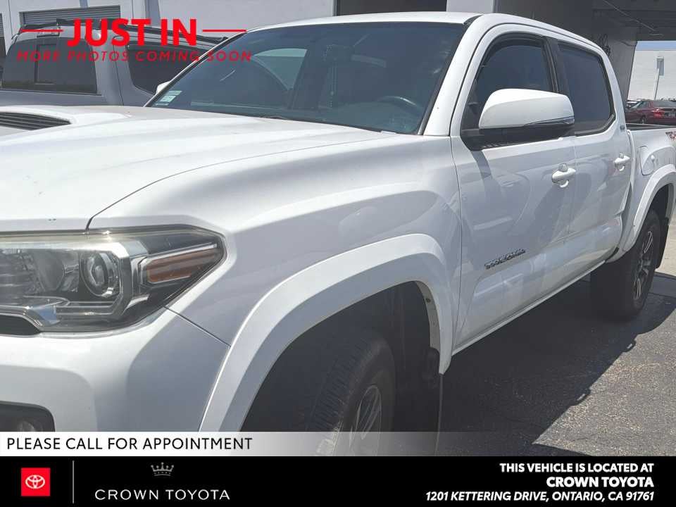 2017 Toyota Tacoma TRD Sport