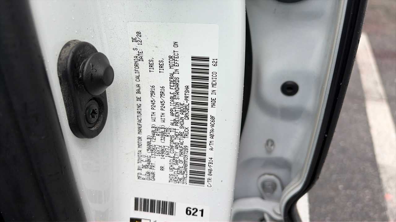 2021 Toyota Tacoma SR