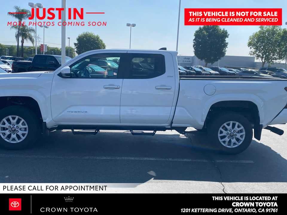 2025 Toyota Tacoma SR5