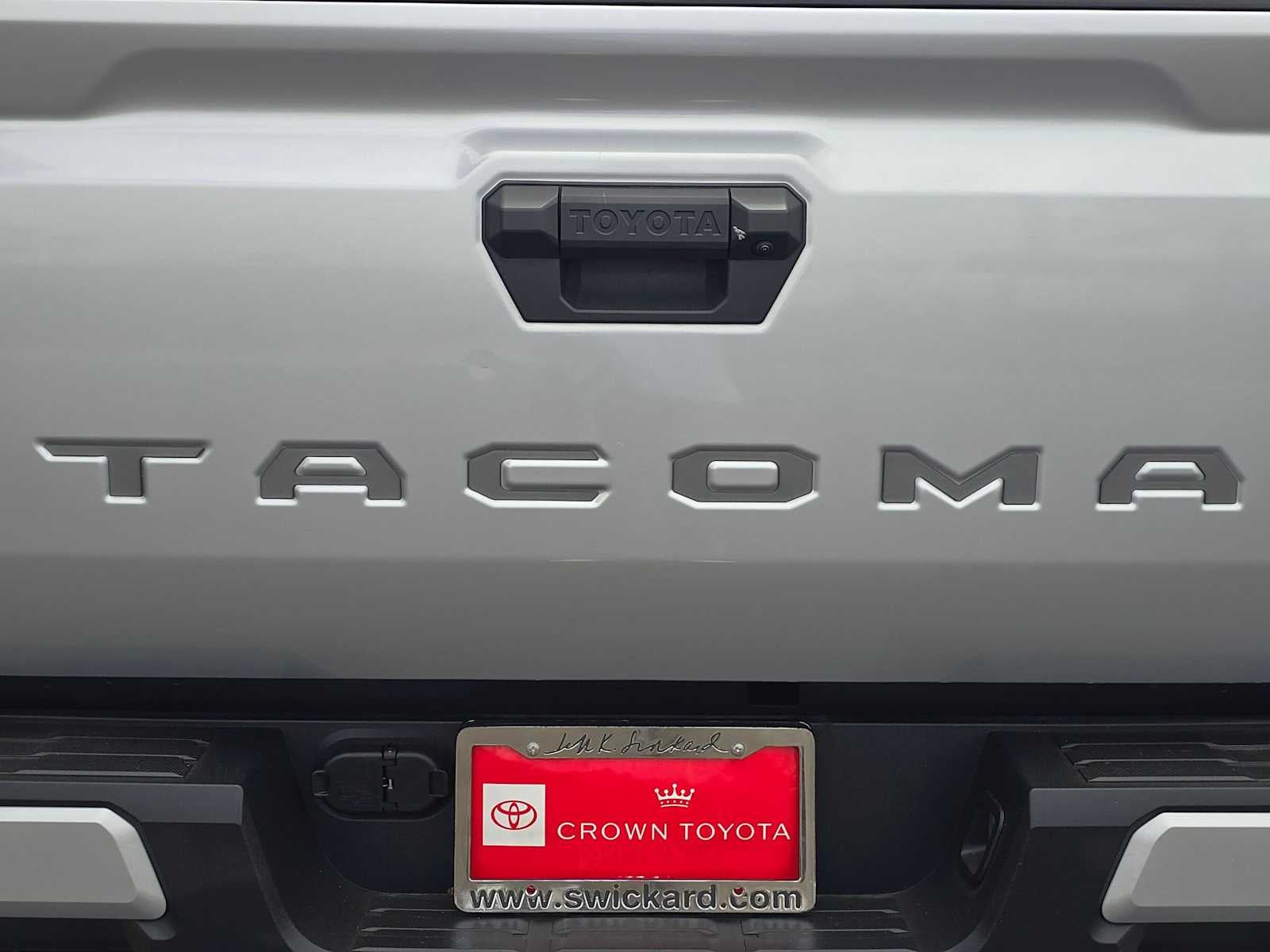 2024 Toyota Tacoma SR5