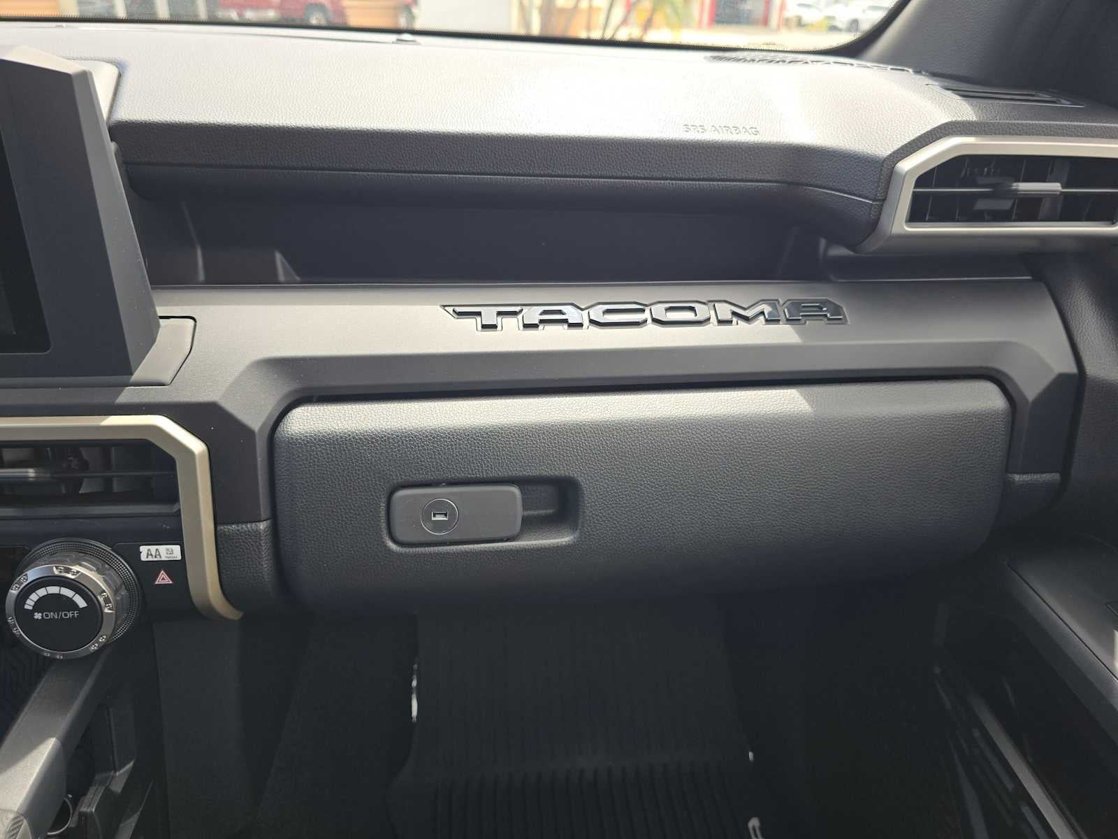 2025 Toyota Tacoma SR