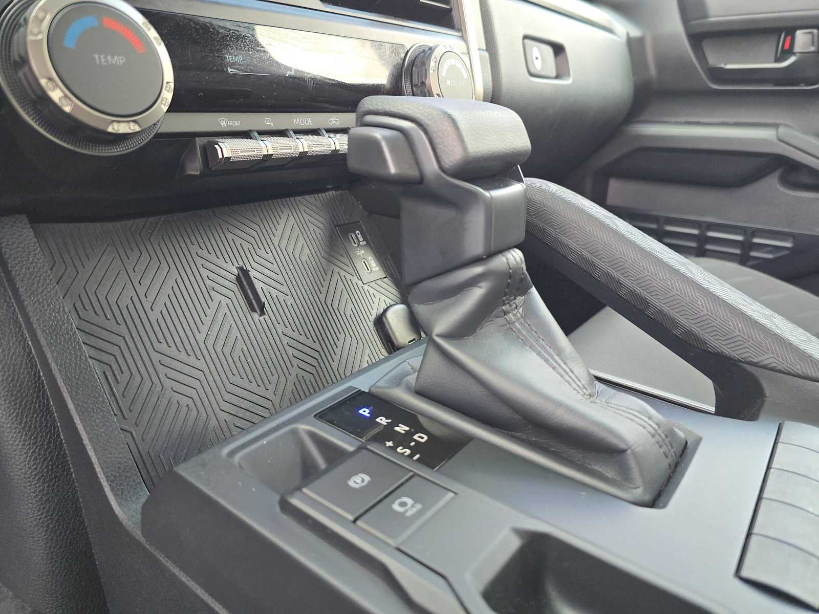 2025 Toyota Tacoma SR