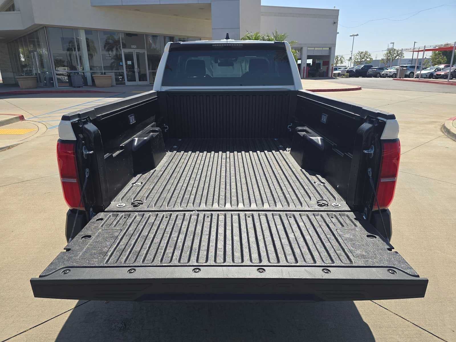 2025 Toyota Tacoma SR