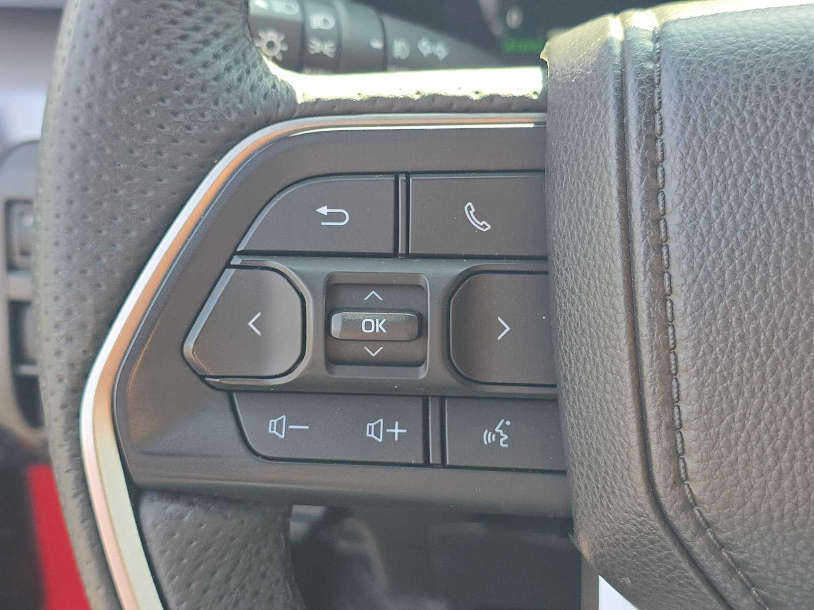 2025 Toyota Tacoma TRD Off Road Hybrid
