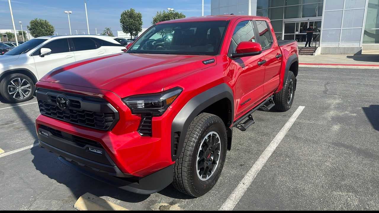 2026 Toyota Tacoma TRD Off Road Hybrid