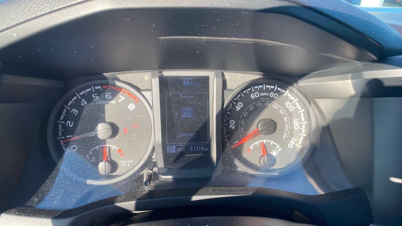 2022 Toyota Tacoma SR