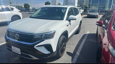 2022 Volkswagen Taos SE