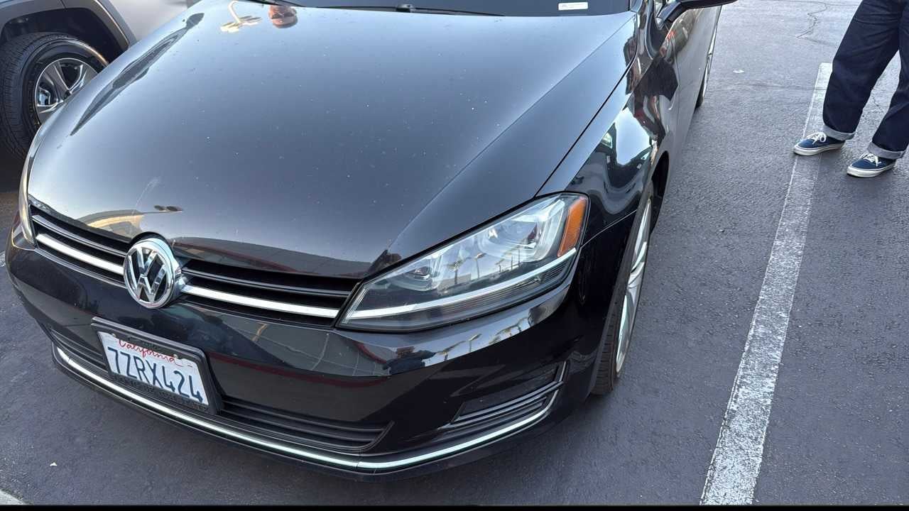 2015 Volkswagen Golf SportWagen TDI SEL's photo