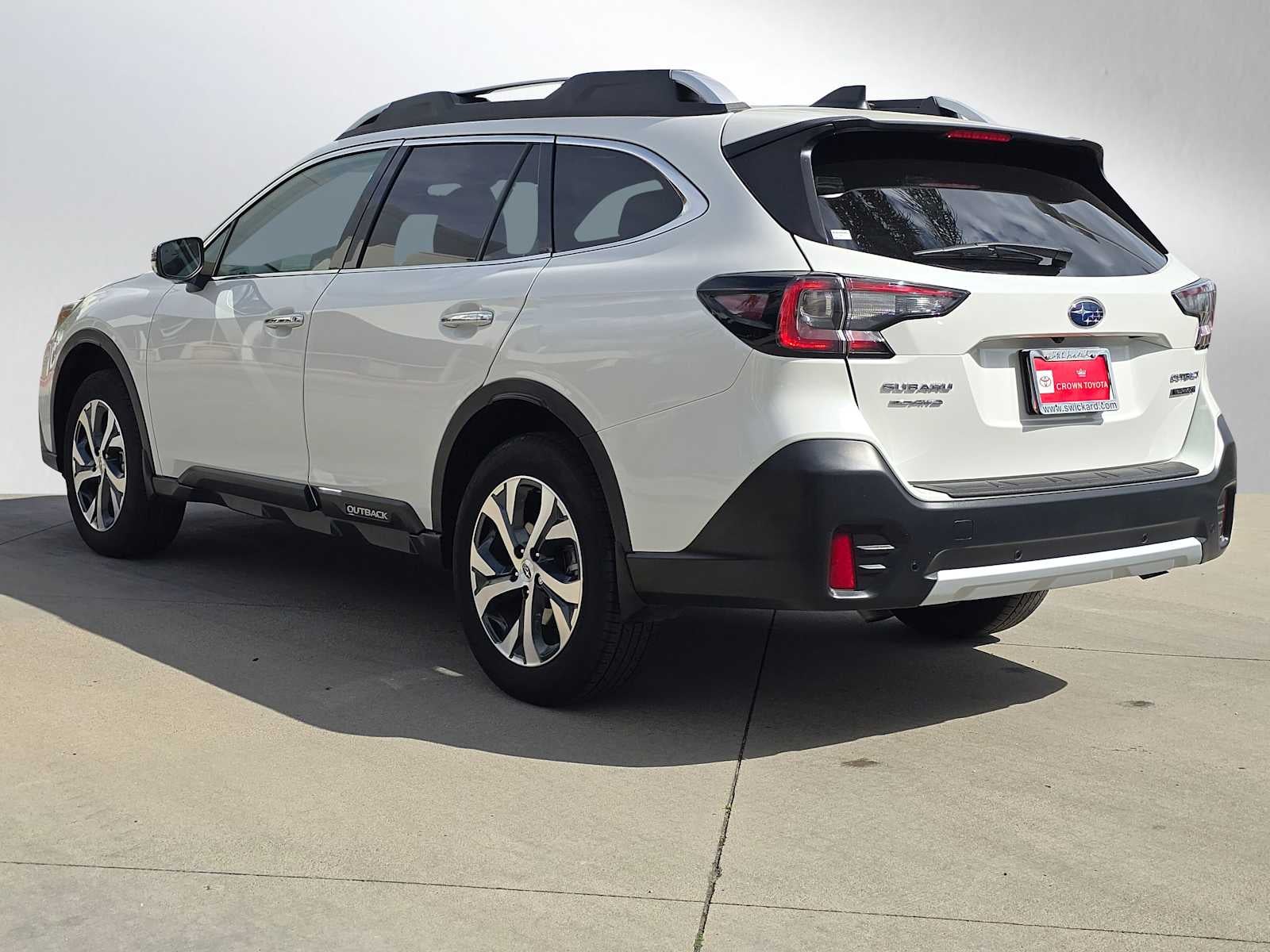 2022 Subaru Outback Touring XT