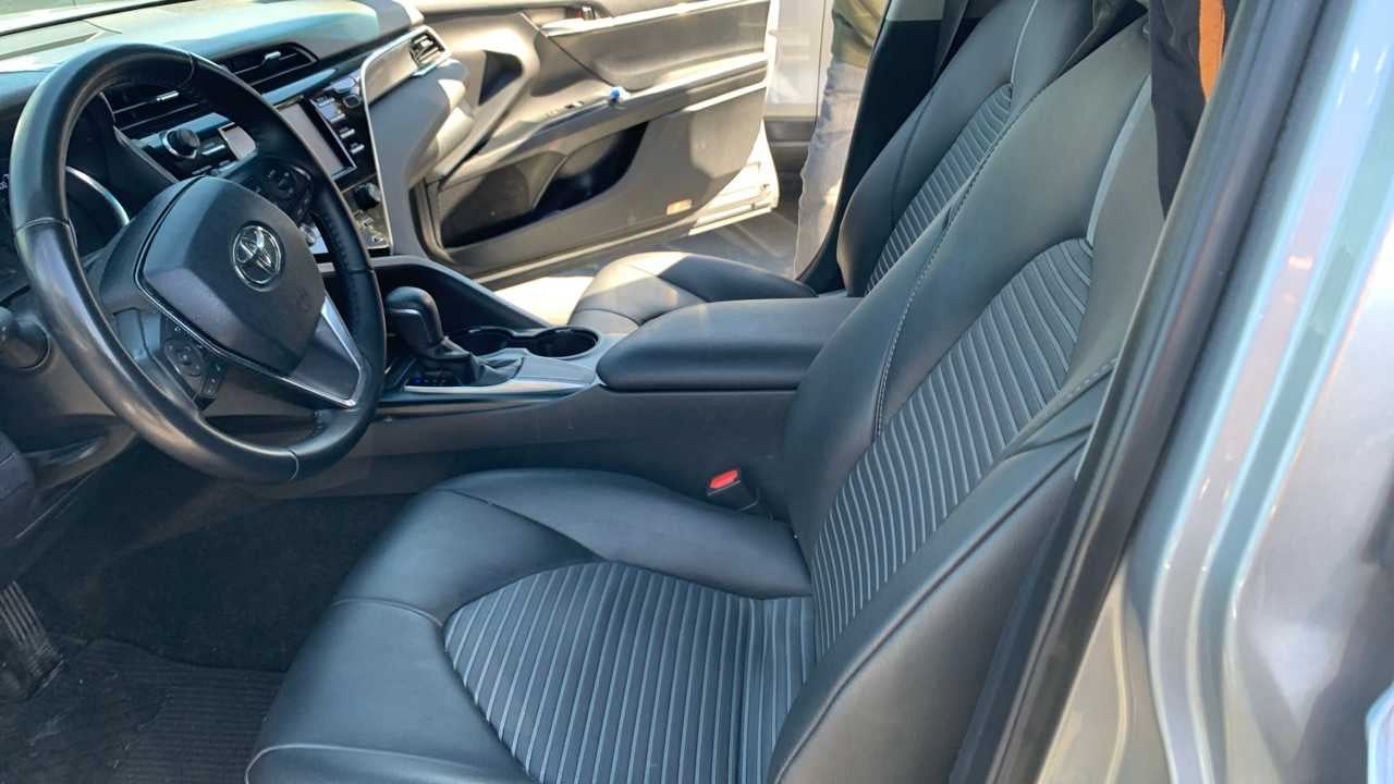 2018 Toyota Camry SE