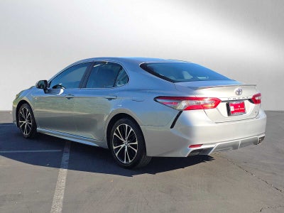 2018 Toyota Camry SE