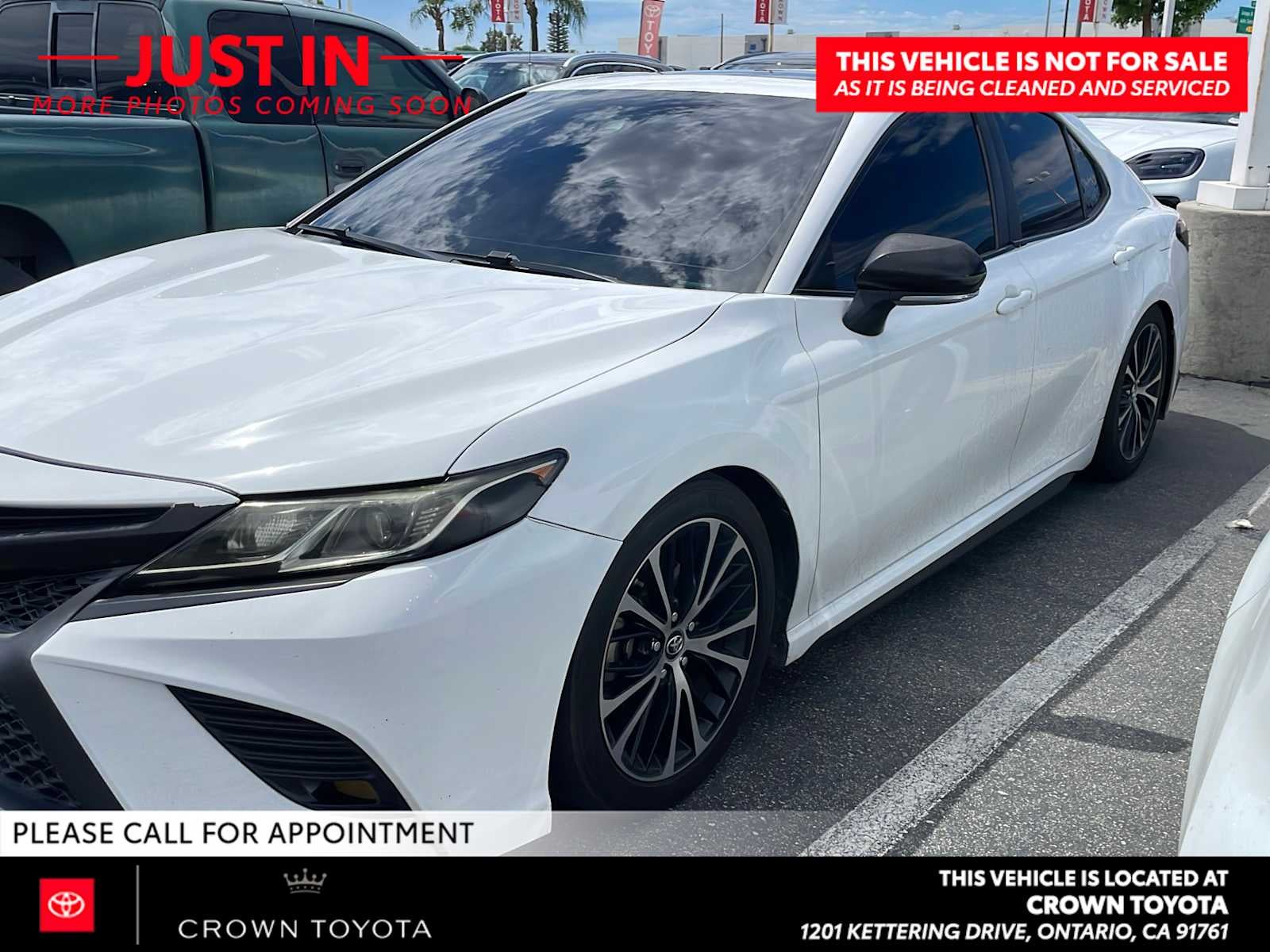 2019 Toyota Camry Hybrid SE