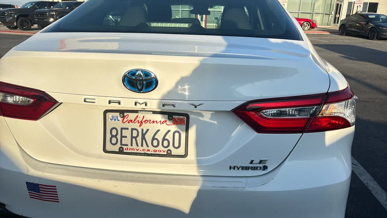 2018 Toyota Camry Hybrid LE