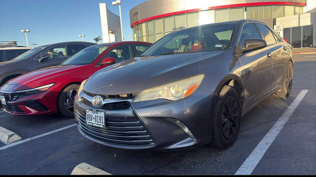 2017 Toyota Camry LE