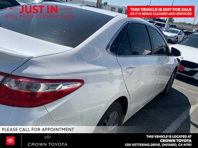 2017 Toyota Camry SE