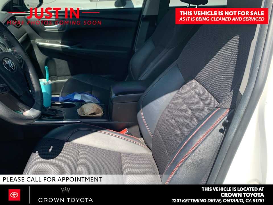 2017 Toyota Camry SE