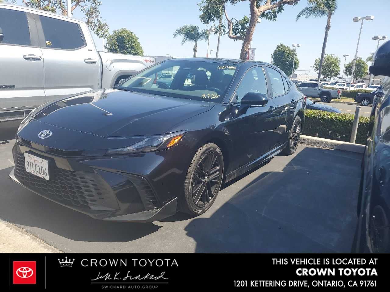 2025 Toyota Camry SE