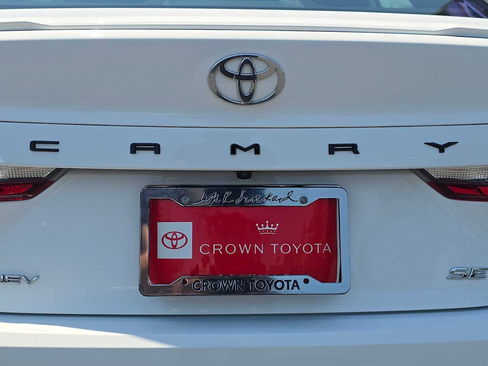 2025 Toyota Camry SE