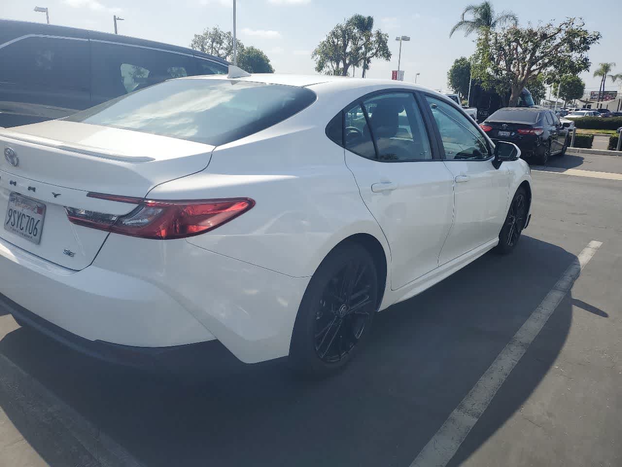 2025 Toyota Camry SE