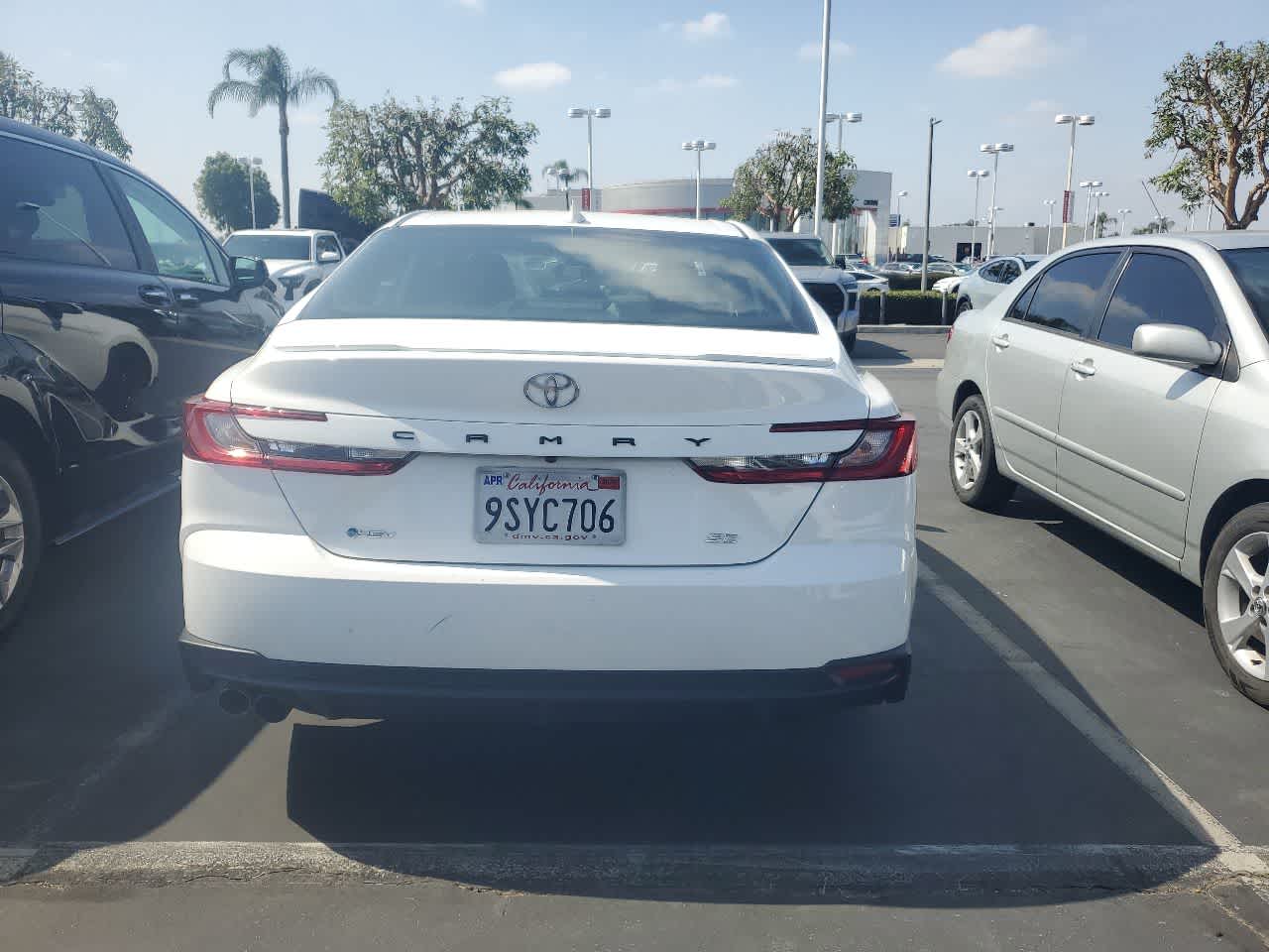 2025 Toyota Camry SE