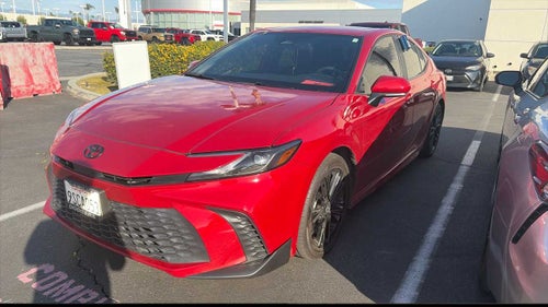 2025 Toyota Camry SE