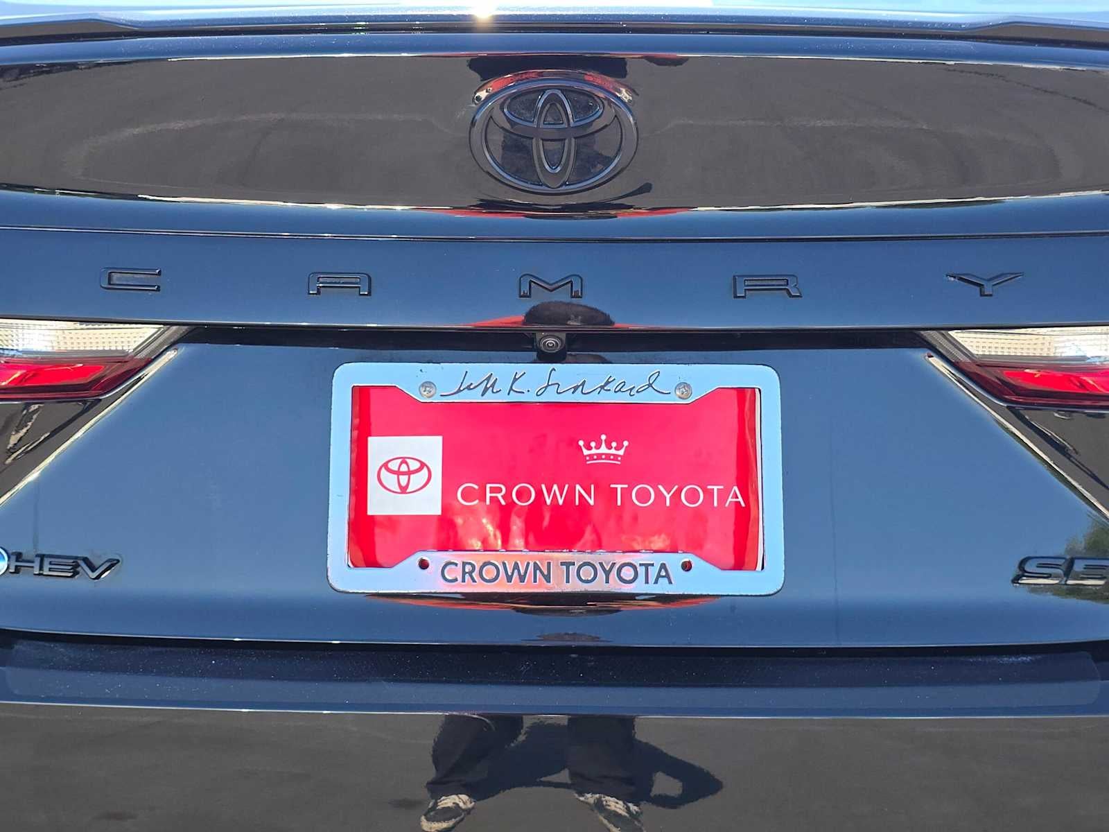 2025 Toyota Camry SE